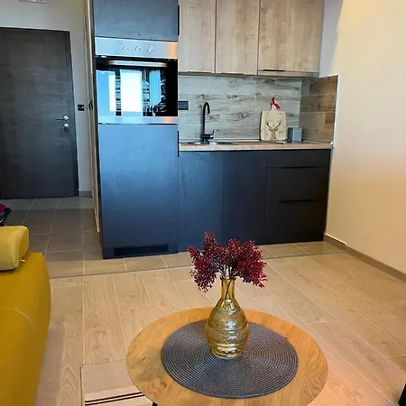 Milmari Nlux21 Apartment